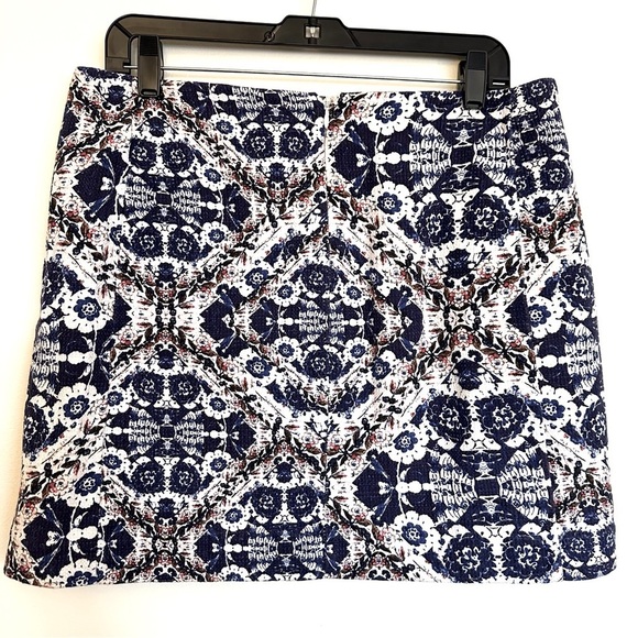 Joe Fresh Tweed Multicolored Floral Lined Mini Skirt Size 8 - Picture 8 of 9